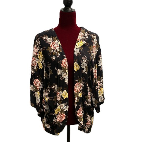 Lightweight Open Front Kimono Cardigan in Floral Black Size M, Forever 21 - Picture 1 of 5